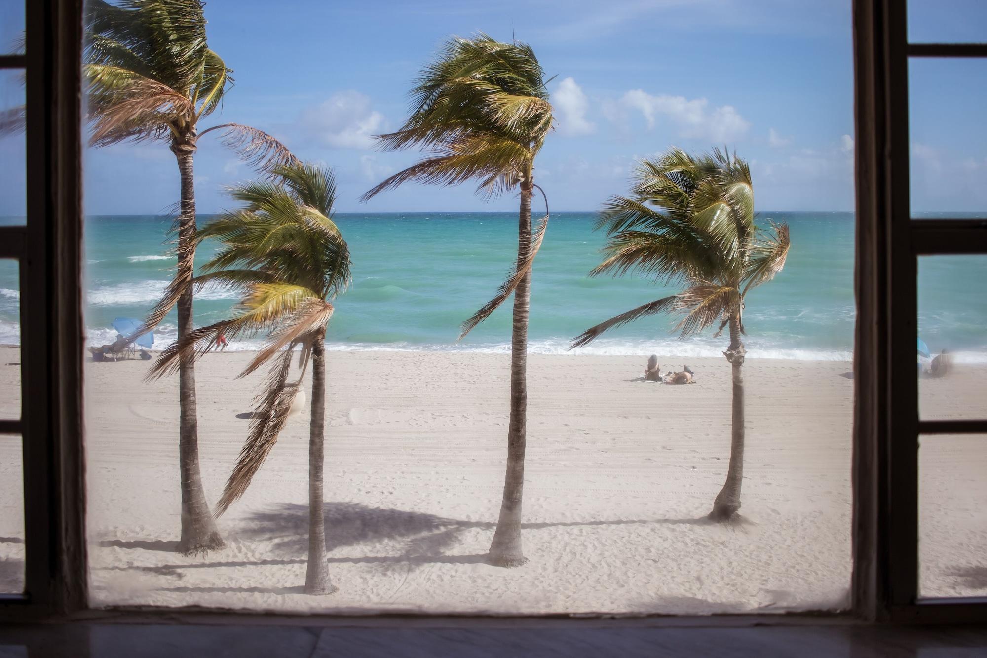 Riptide Oceanfront Hotel Hollywood Eksteriør billede
