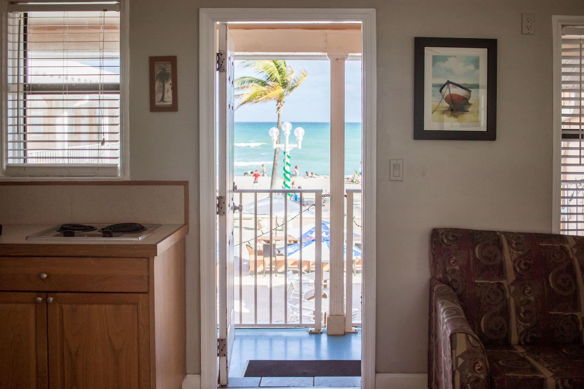 Riptide Oceanfront Hotel Hollywood Eksteriør billede